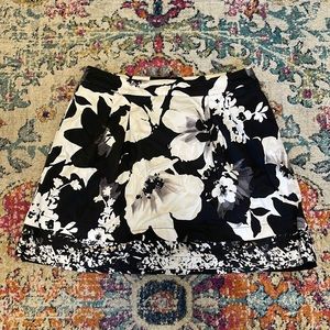 Black and white floral skirt. White House Black Market